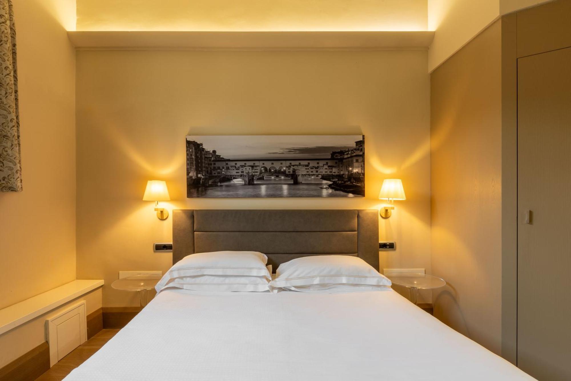 Relais Hotel Centrale "Dimora Storica" Firenze Bagian luar foto