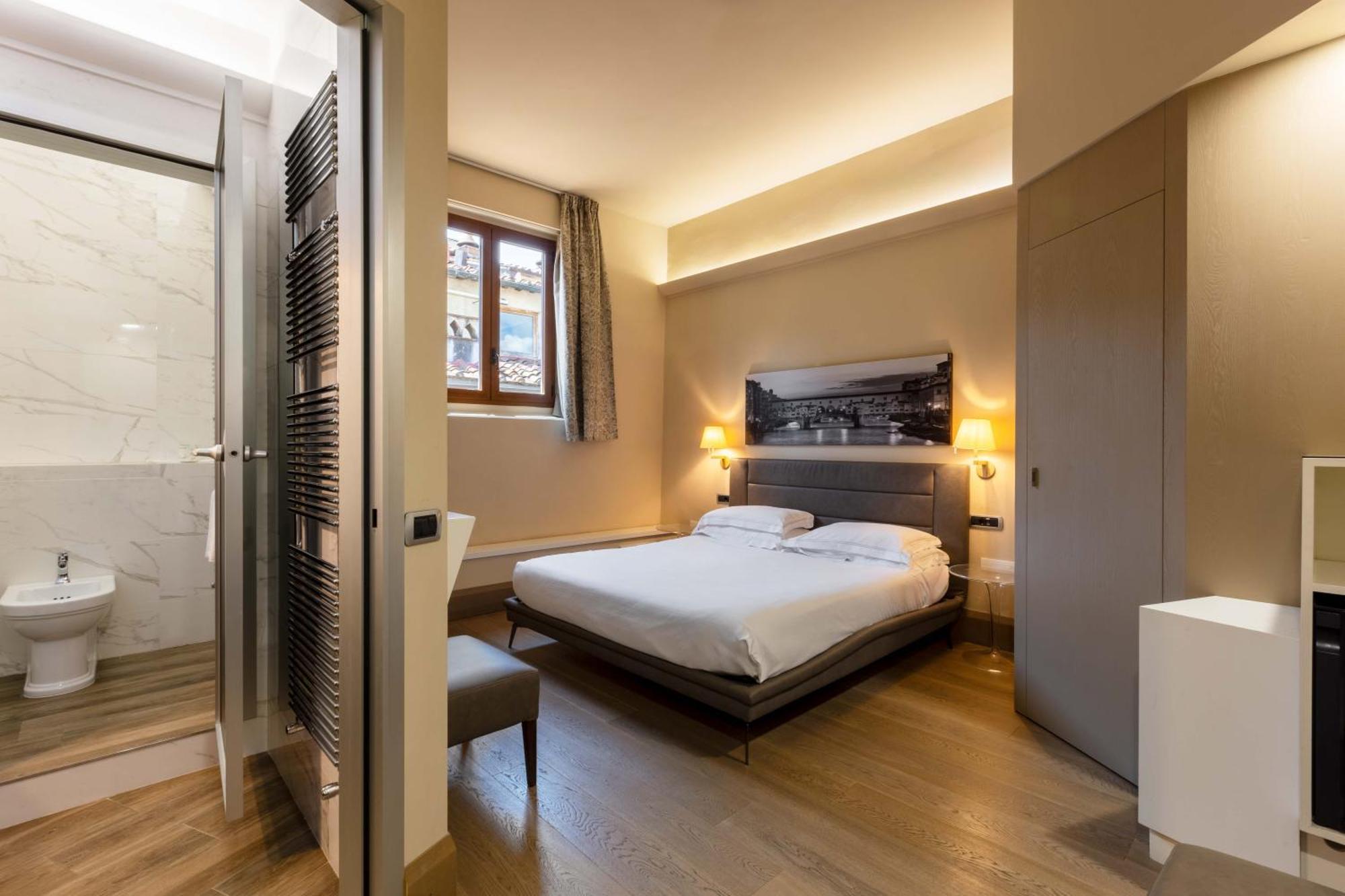 Relais Hotel Centrale "Dimora Storica" Firenze Bagian luar foto
