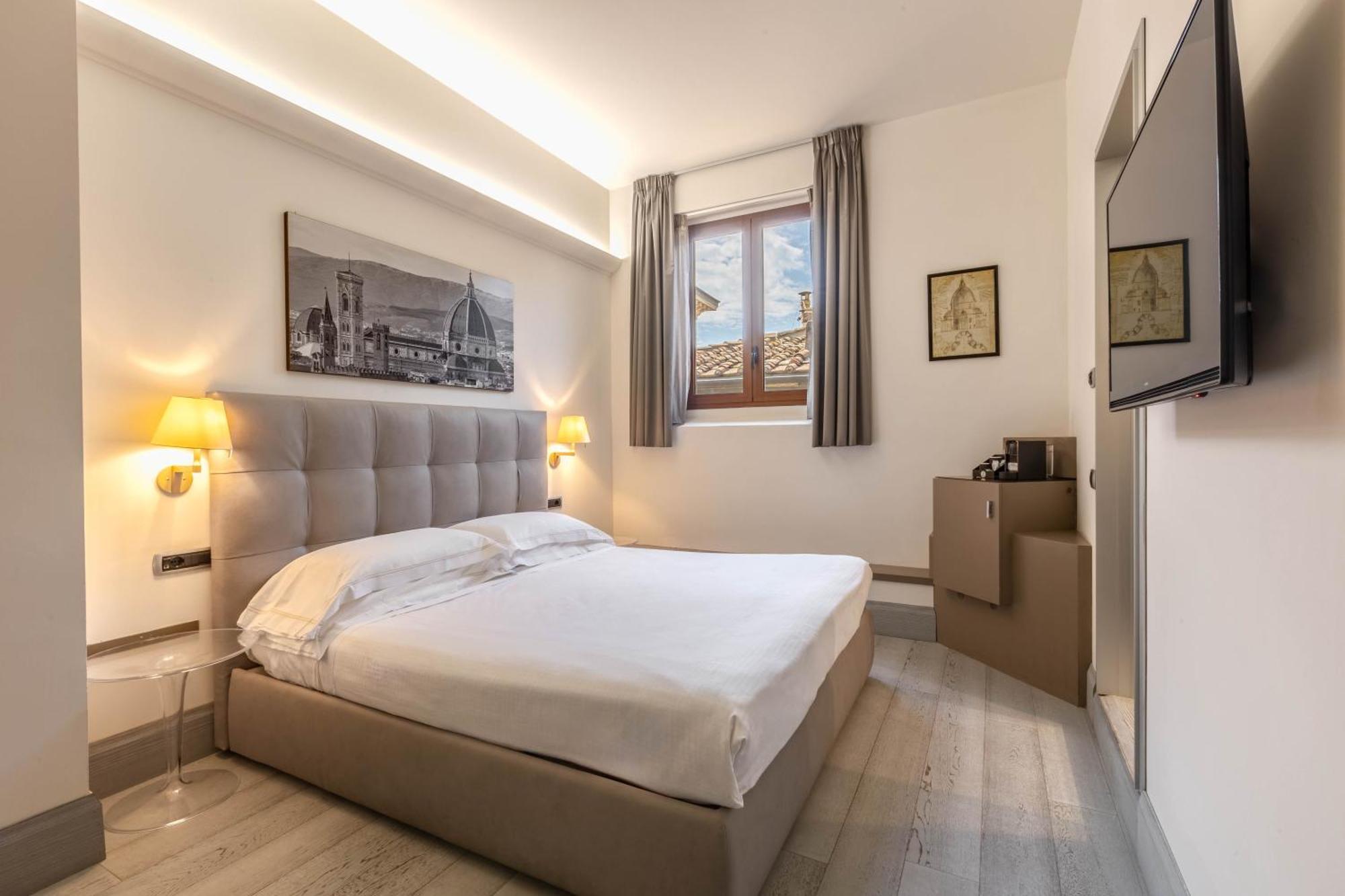 Relais Hotel Centrale "Dimora Storica" Firenze Bagian luar foto