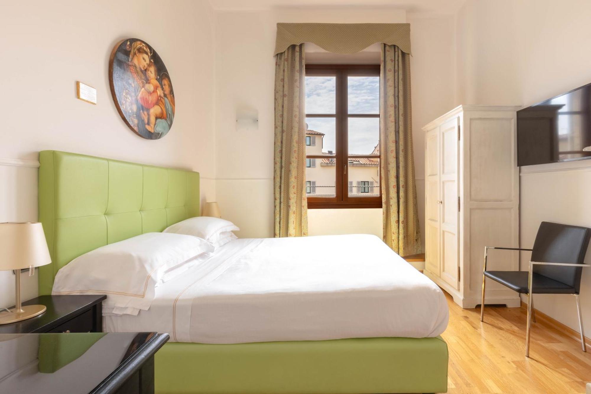 Relais Hotel Centrale "Dimora Storica" Firenze Bagian luar foto