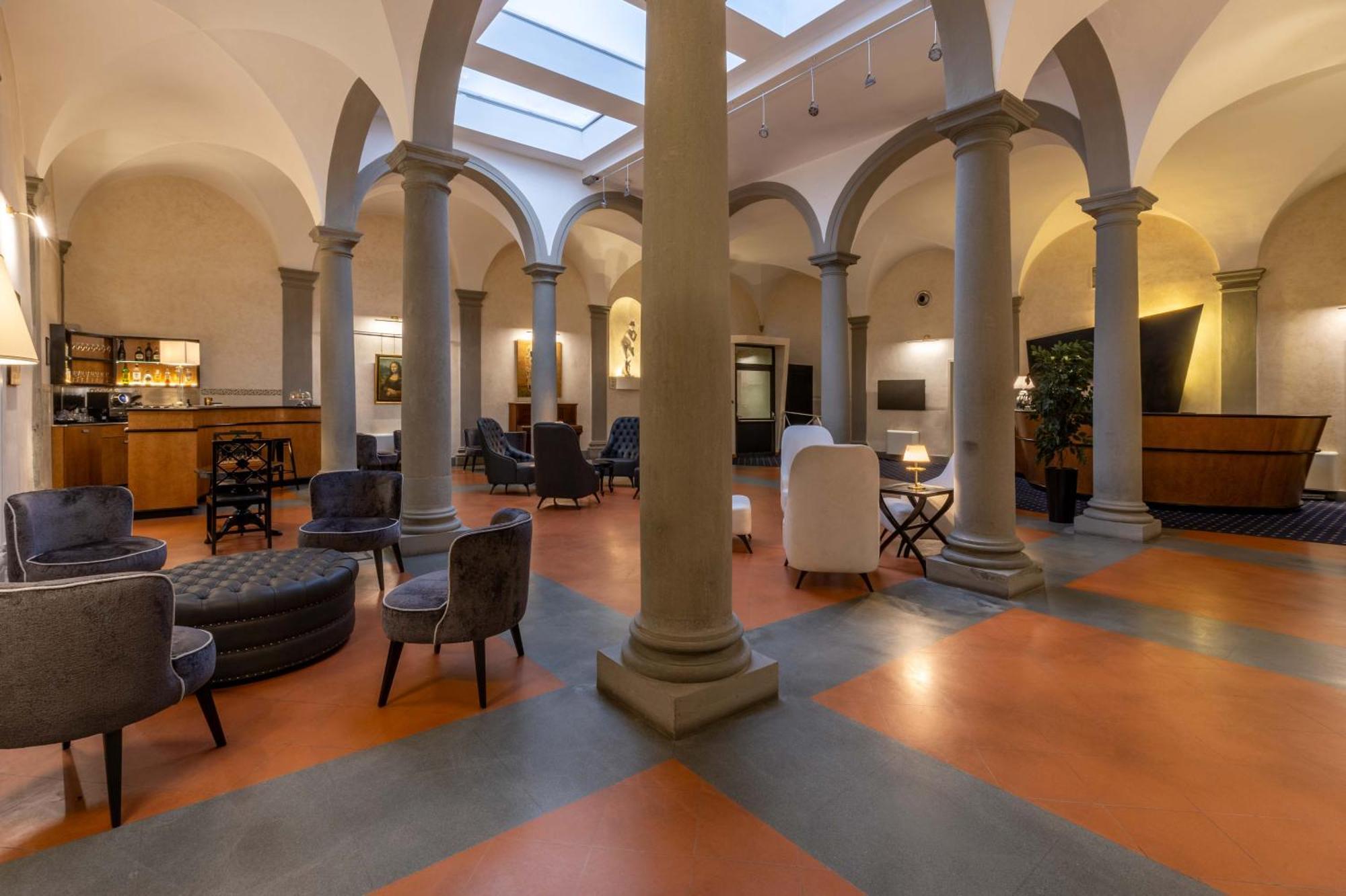Relais Hotel Centrale "Dimora Storica" Firenze Bagian luar foto